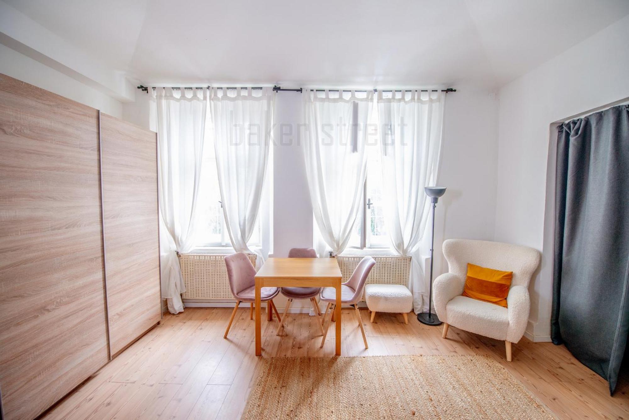 Cozy Apartment Close To Palmovka Praag Buitenkant foto